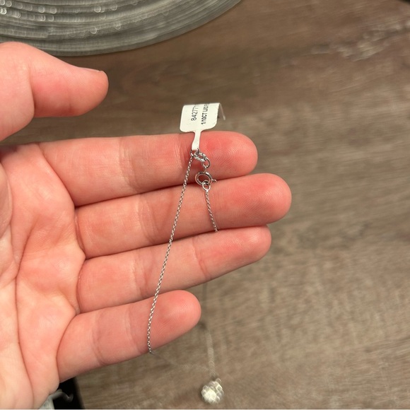 New Diamond Flower Burst Cluster Pendant Necklace 1/10 CT Sterling Silver 18” - Picture 9 of 9